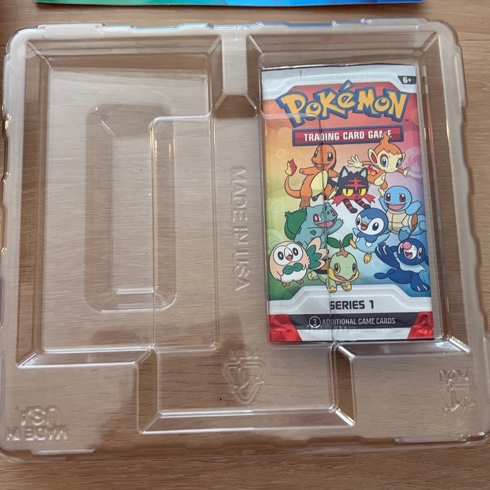Pokemon TCG First Partner Illustration Collection Series 1 GEN 1 Starters Set - Picture 5 of 9